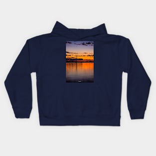 Lake Mulwala, Yarrawonga, Victoria, Australia. Kids Hoodie